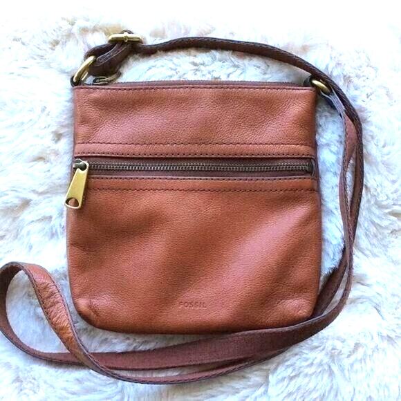 Fossil Women Shoulder Bag Brown Leather 8" x 8" NWOT - Picture 2 of 7